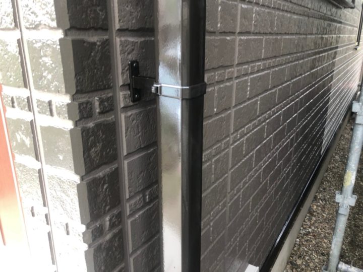 付帯部塗装・雨樋施工後