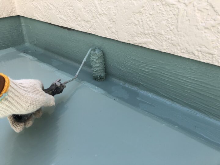 ウレタン防水上塗り(2層目)