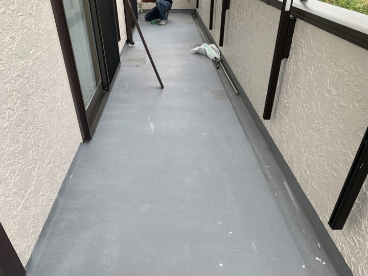 ベランダ防水(施工前)