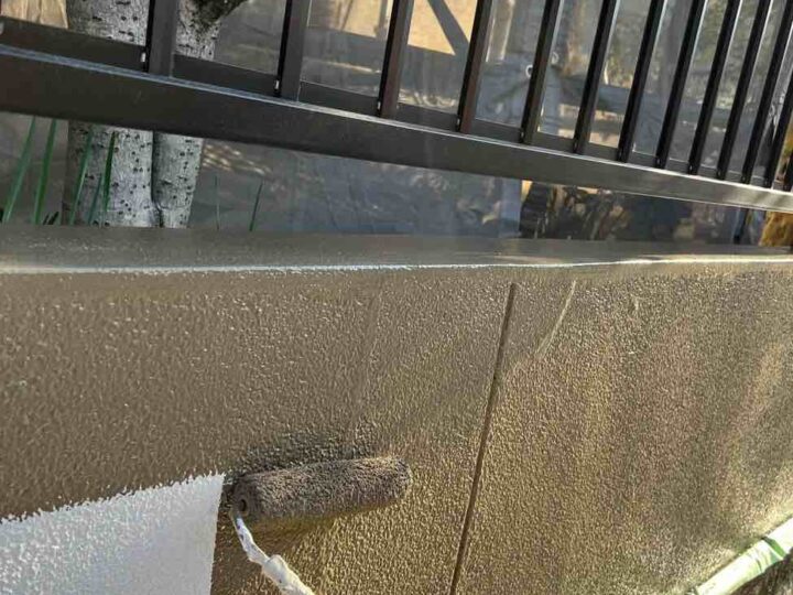 外壁 中塗り 状況