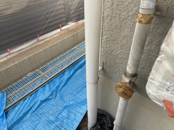 雨樋塗装 下塗り完了