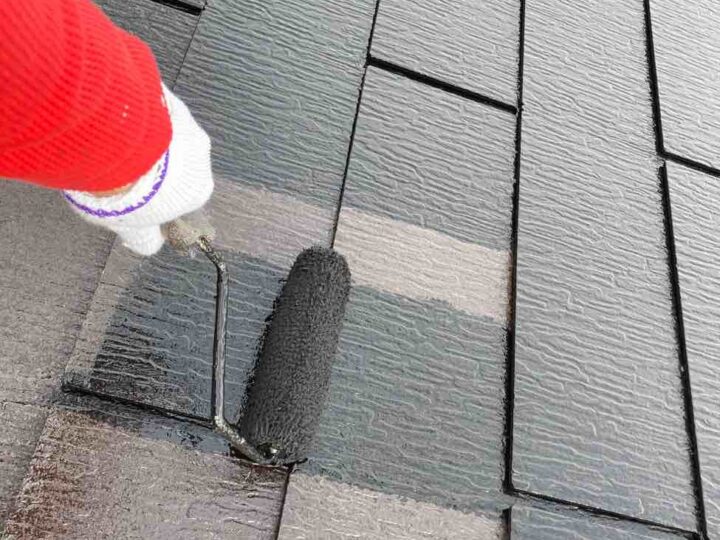 屋根塗装 中塗り