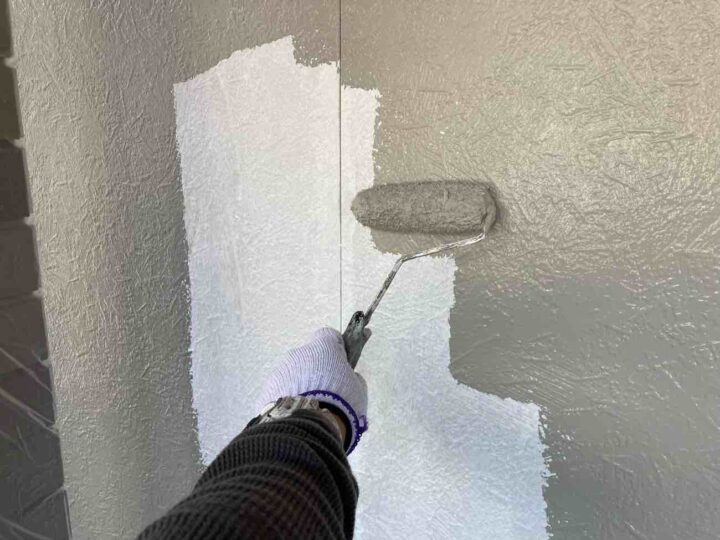 外壁塗装 中塗り