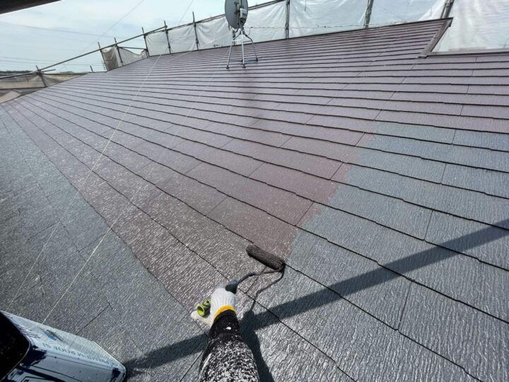 屋根塗装 中塗り