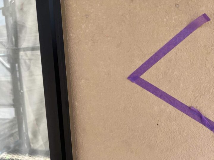 サッシ廻りシーリング (施工前)