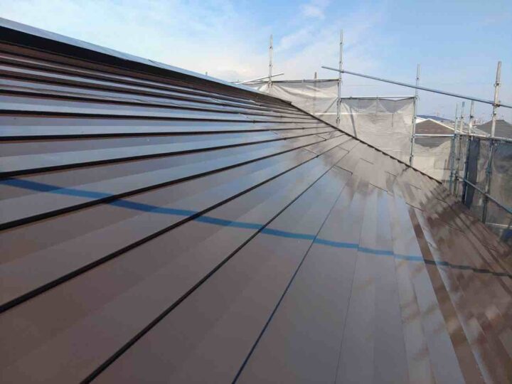 屋根塗装 中塗り 完了