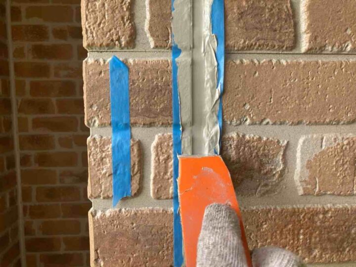 外壁 目地シーリング(ヘラ仕上げ)