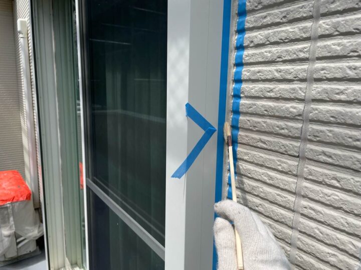 サッシ廻りシーリング (プライマー塗布)