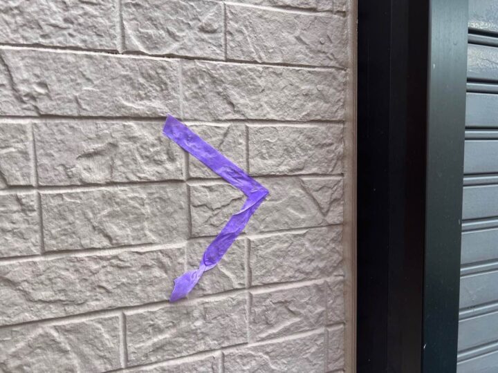 サッシ廻りシーリング (施工前)