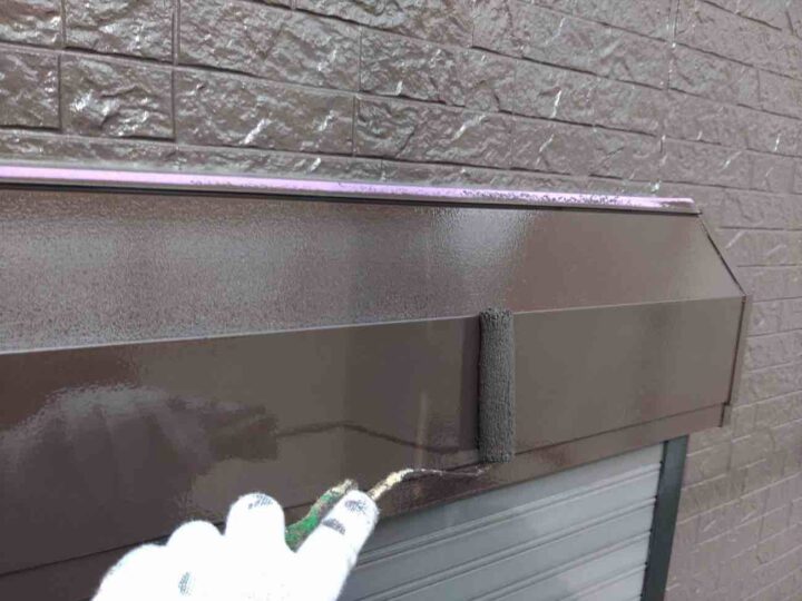 シャッターボックス 上塗り2回目