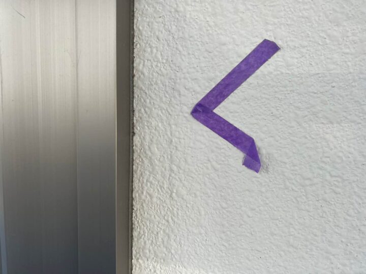 サッシ廻りシーリング (施工前)