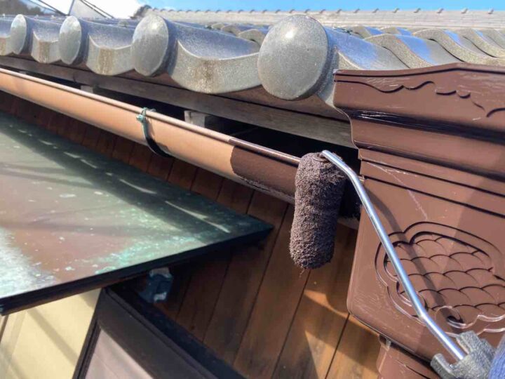 雨樋 上塗り1回目