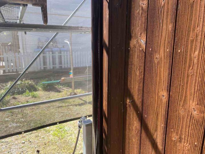 竪樋 上塗り1回目 施工後