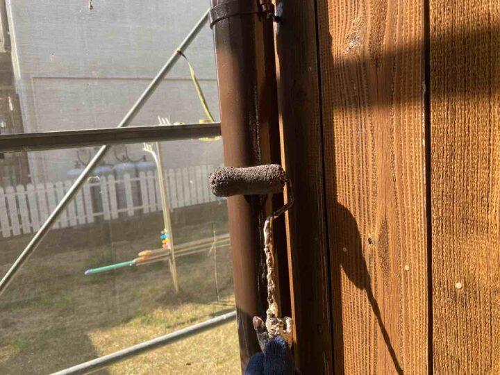 竪樋 上塗り2回目