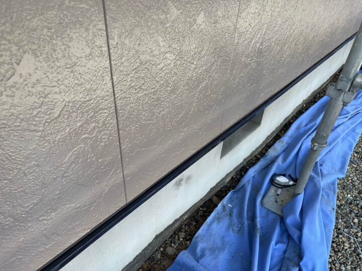 土台水切り 上塗り2回目