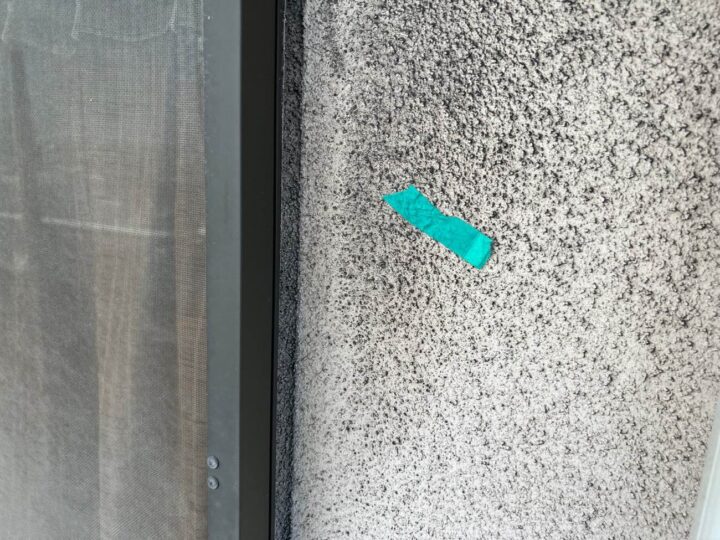 サッシ廻りシーリング (施工前)