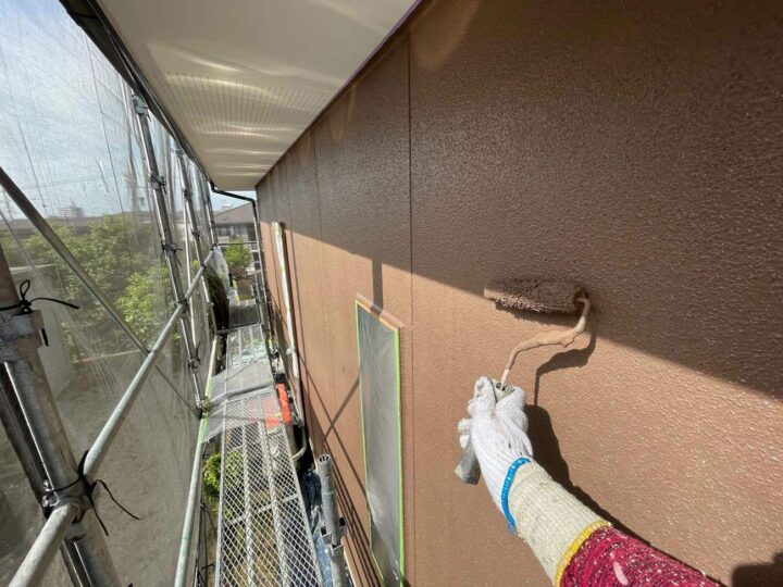 外壁塗装 1F上塗り