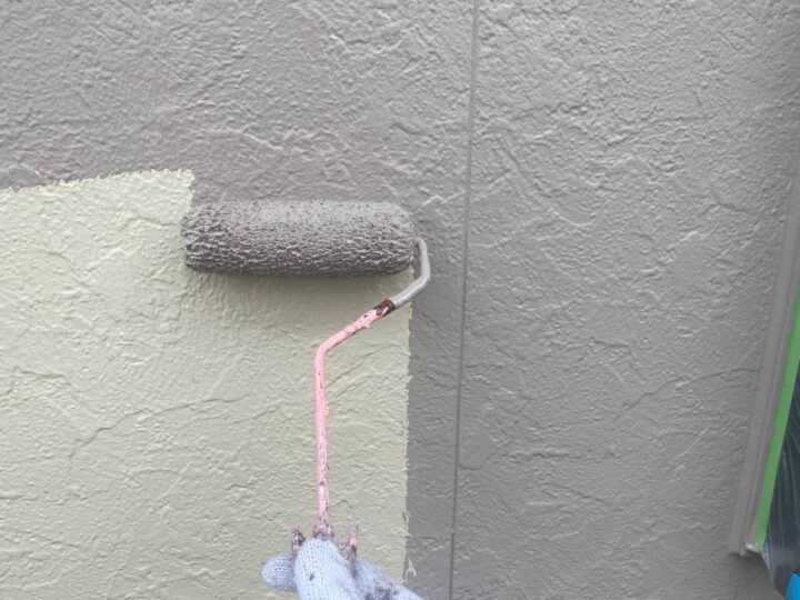 外壁塗装 中塗り