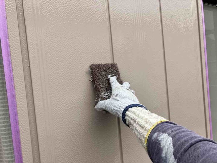 雨戸 ケレン作業