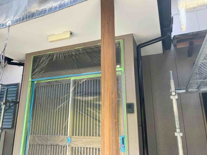 玄関ポーチ柱 施工前