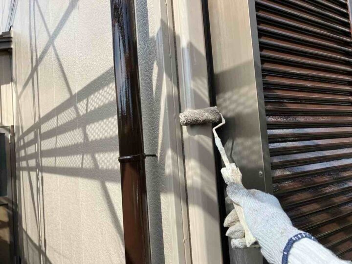 クーラーホースカバー 上塗り2回目