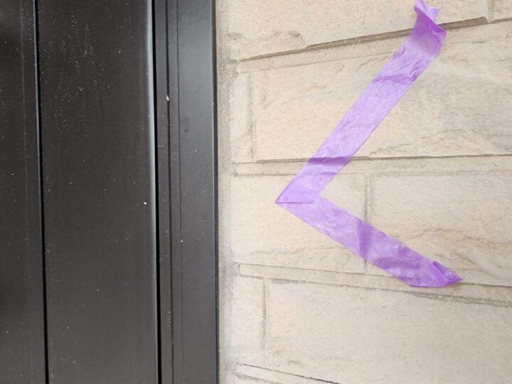 サッシ廻りシーリング (施工前)