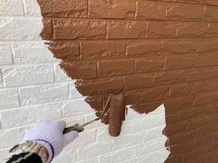 外壁塗装 色替え 中塗り