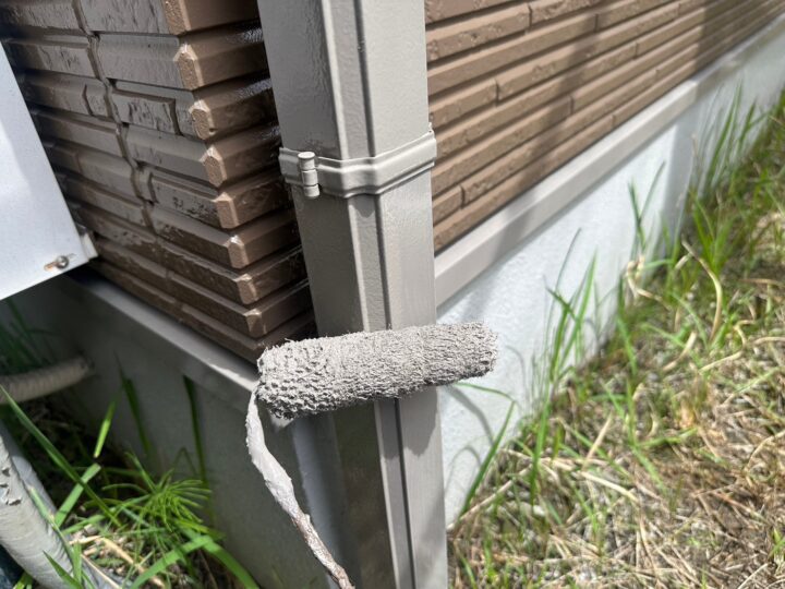 竪樋 上塗り2回目