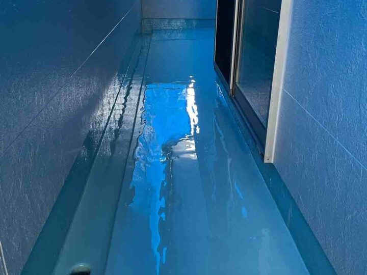 ベランダ防水 ウレタン塗布2回目