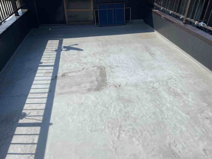 ベランダ 不良箇所撤去