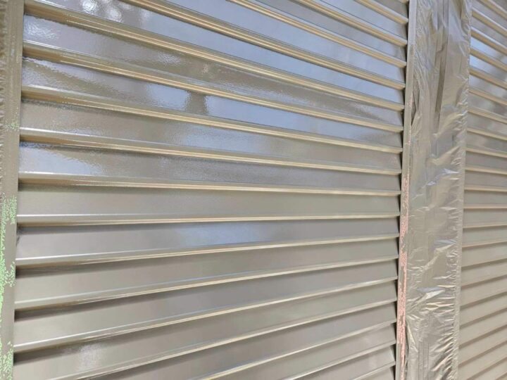 雨戸 上塗り2回目