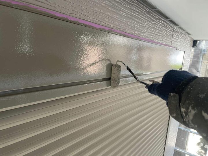 シャッターボックス 上塗り2回目