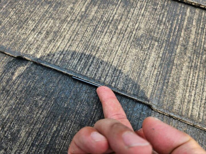 屋根塗装 タスペーサー取付