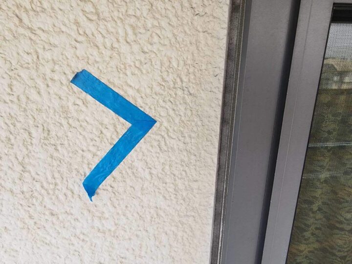 サッシ廻りシーリング(施工前)