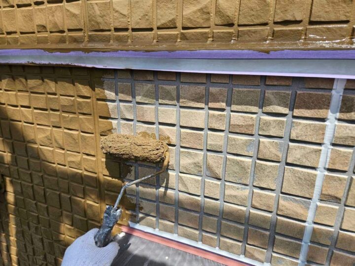外壁塗装 中塗り