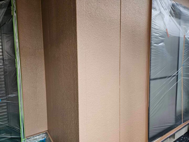 外壁塗装 中塗り 施工後
