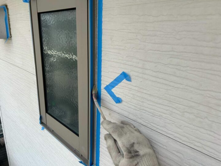 サッシ廻りシーリング (プライマー塗布)