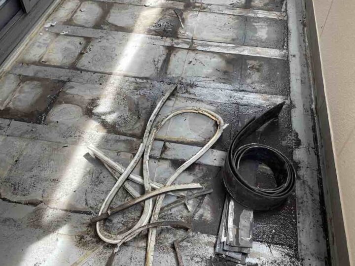 ベランダ防水 マット・室外機撤去