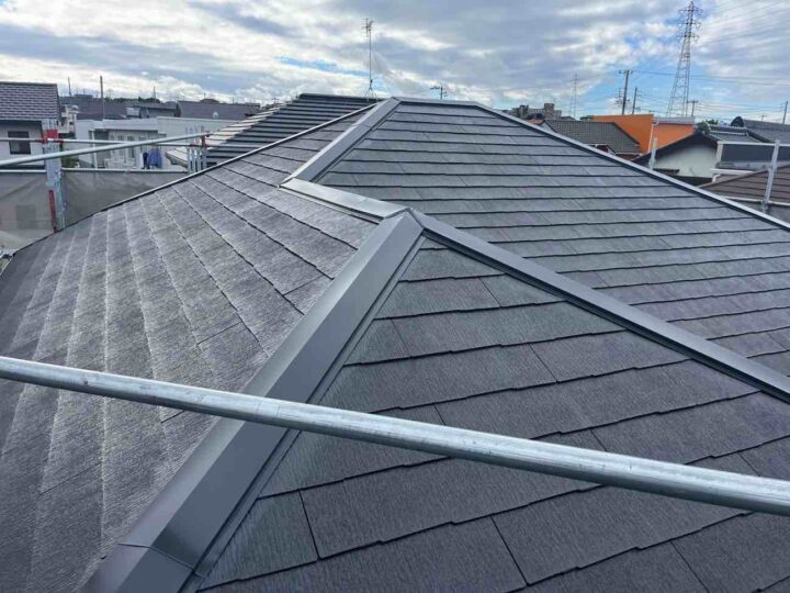 屋根塗装 中塗り