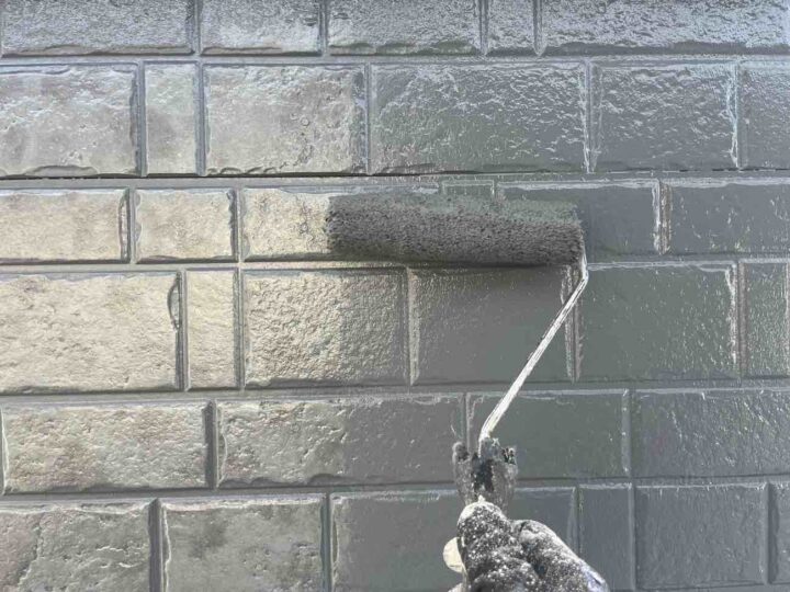 外壁塗装 中塗り