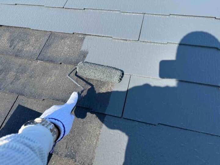 屋根塗装 中塗り