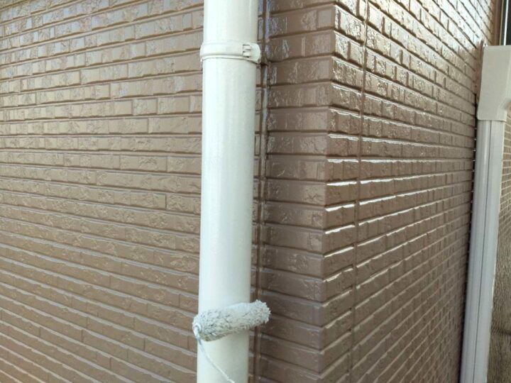 竪樋 上塗り2回目