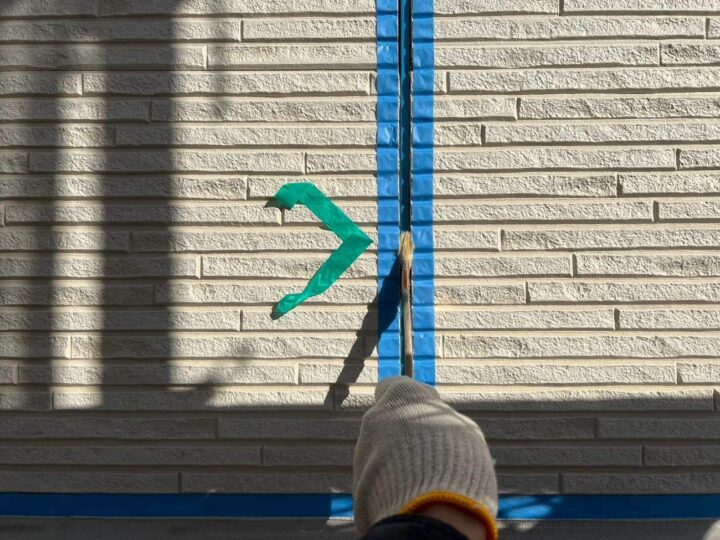 外壁 目地シーリング(プライマー塗布)