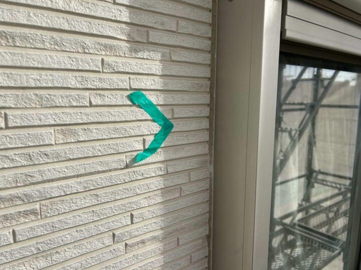 サッシ廻りシーリング (施工前)