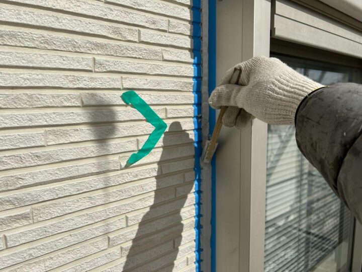 サッシ廻りシーリング(ヘラ仕上げ)