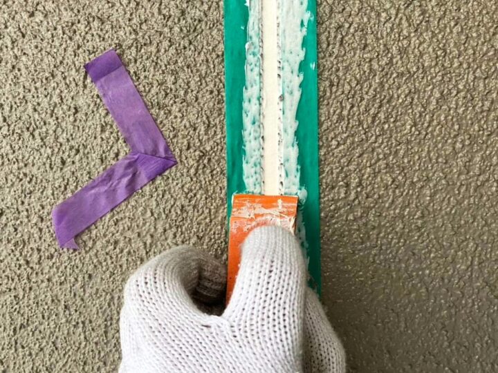 外壁 目地シーリング(ヘラ仕上げ)