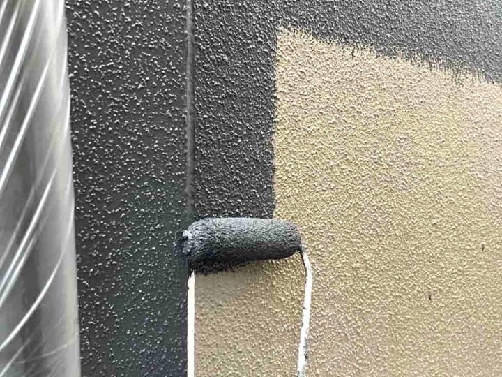 外壁塗装 中塗り
