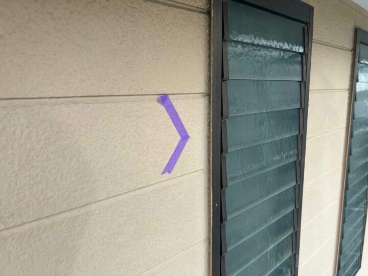 サッシ廻りシーリング (施工前)