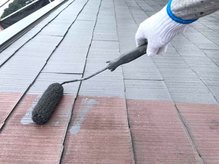 屋根塗装 中塗り