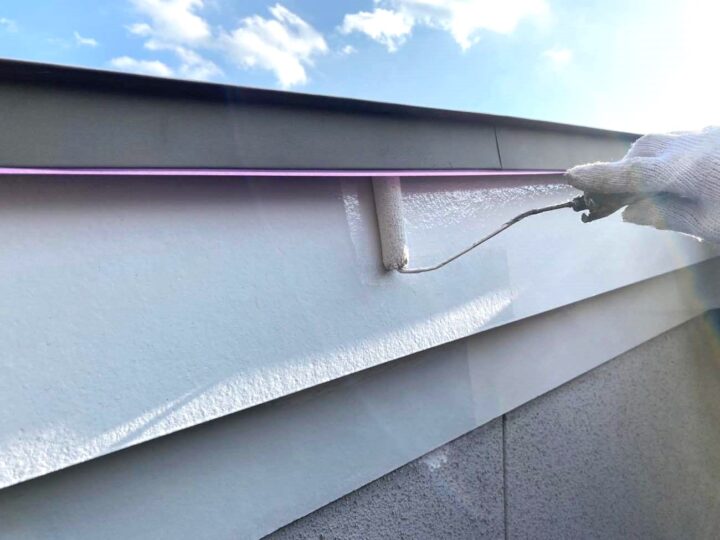 破風板 上塗り1回目